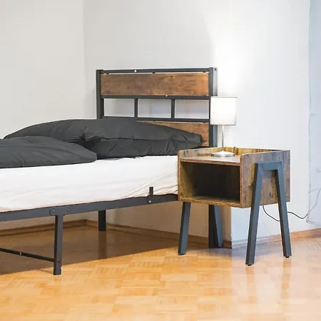 Lägenhet Of01 Grosse - 3 Schlafzimmer Mit 8 Einzelbetten - Ls Crewcomfort - Weitere Unterkuenfte Fuer Monteure Und Handwerker Verfuegbar Ofterdingen