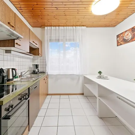 Of01 Grosse - 3 Schlafzimmer Mit 8 Einzelbetten - Ls Crewcomfort - Weitere Unterkuenfte Fuer Monteure Und Handwerker Verfuegbar *